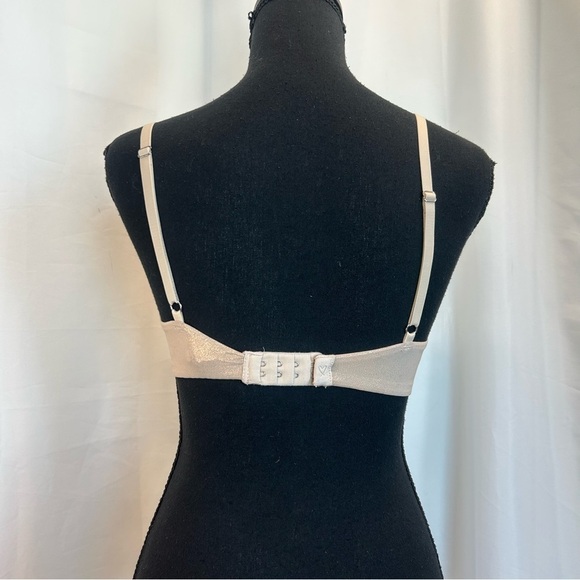 VICTORIA'S Secret Dream Angels Nude Demi Bra Swarovski crystal rhinestones 34C - Picture 7 of 12